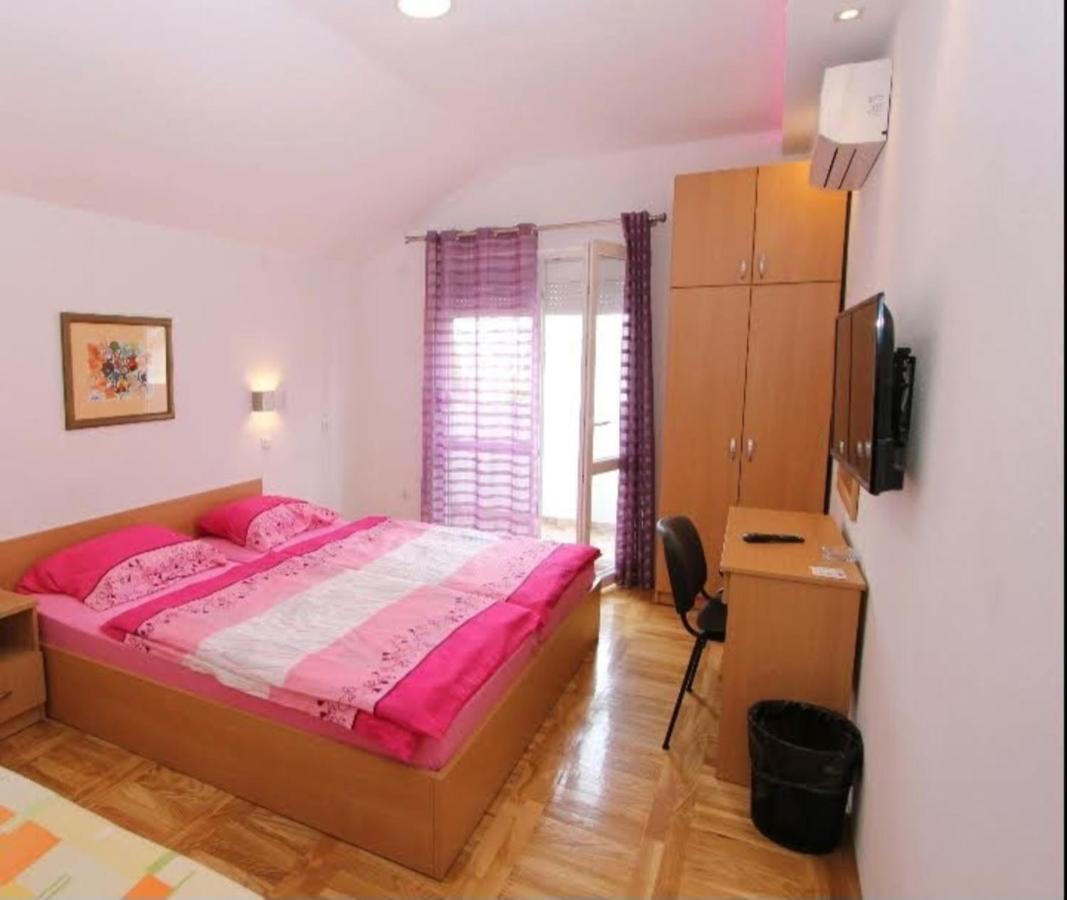 Vila Centar Trebinje Exterior foto